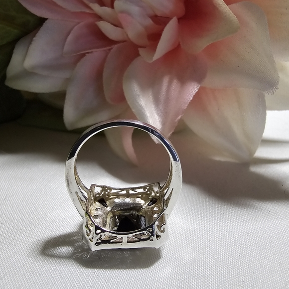 Black Spinel Ring - Picture 9 of 16